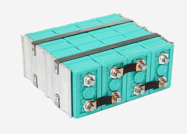좋은 가격 1Kwh 전기 이동도 스쿠터를 위한 48V 20AH Lifepo4 배터리 온라인